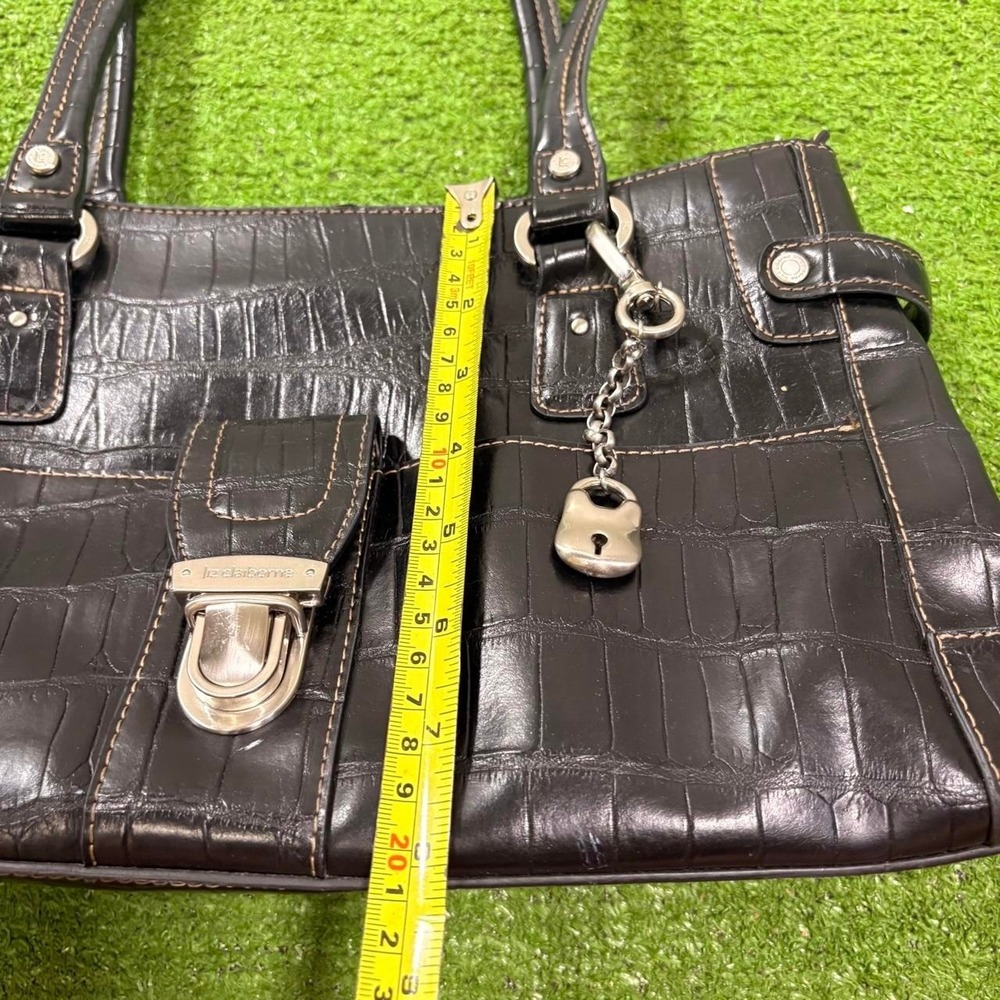 Liz Claiborne Black Crocodile Embossed Faux Leather Shoulder Bag Charm Lock - Picture 3 of 8